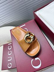 Gucci Women's Marina Chain Slide Sandal In Brown - 5