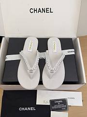 Chanel Suede and fantasy pearls 04 - 1