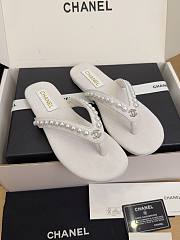 Chanel Suede and fantasy pearls 04 - 2