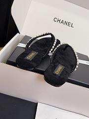 Chanel Suede and fantasy pearls 03 - 2