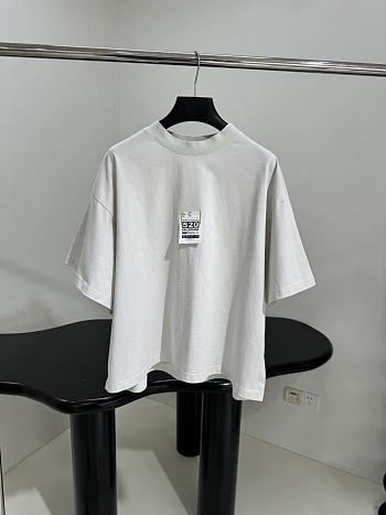 Balenciaga T-Shirt 04