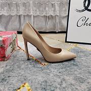 DG Pointed Toe high heels in beige - 5