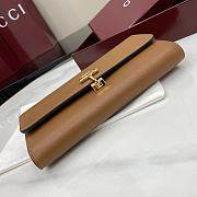 Gucci Softbit continental wallet grainy leather in brown - 2
