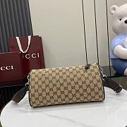 Gucci GG canvas small cylinder bag in beige - 4