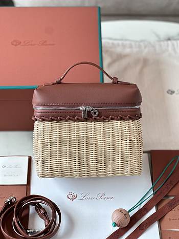 Loro Piana Extra Pocket L19 North-South wicker Deep Kummel