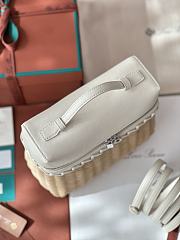 Loro Piana Extra Pocket L19 North-South wicker white - 5