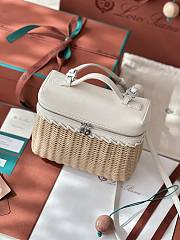 Loro Piana Extra Pocket L19 North-South wicker white - 4