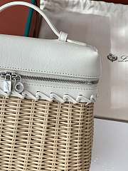 Loro Piana Extra Pocket L19 North-South wicker white - 3