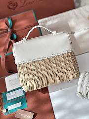 Loro Piana Extra Pocket L19 North-South wicker white - 2