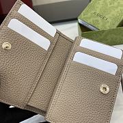 Gucci GG Emblem Medium Wallet In Gray - 2