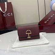 Gucci Softbit card case Gold-toned hardware in burgundy - 1