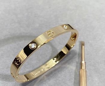 Cartier Love Bracelet In Gold Diamond