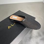 Alaia Flat-soled half-slippers in black - 5