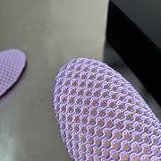 Alaia Flat-soled half-slippers in purble - 2