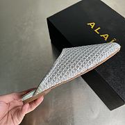 Alaia Flat-soled half-slippers in gray - 5