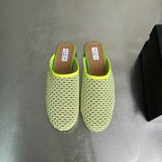 Alaia Flat-soled half-slippers in green - 6