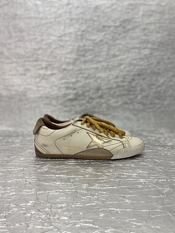Golden Goose True-Star Suede Low-Top Trainers 02