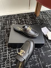 Chanel Moccasins wrinkled calfskin in black - 4