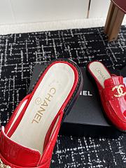 Chanel Moccasins Shiny wrinkled calfskin in red - 6