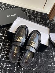 Chanel Moccasins Shiny wrinkled calfskin in black - 3