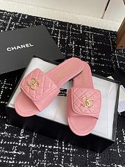 Chanel Pink CC logo Turnlock Mules Slides Sandals - 3