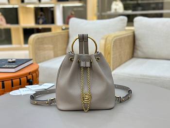Chloe soft imported first-layer cowhide backpack 02