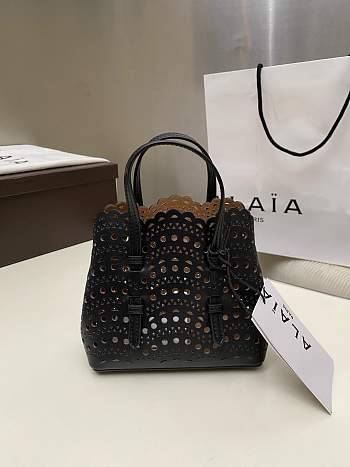 Alaia mina 20 bag in vienne wave calfskin in black