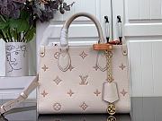Louis Vuitton OnTheGo PM Debossed grained cowhide leather Eden - 1
