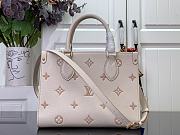 Louis Vuitton OnTheGo PM Debossed grained cowhide leather Eden - 2