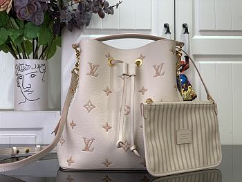 Louis Vuitton NéoNoé MM Bucket Bag Eden