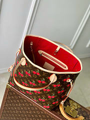 LV x TM Neverfull MM Monogram cherry coated canvas - 5