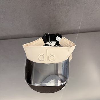 Alo hollow hat 03