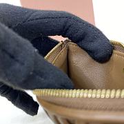 Miumiu Pocket wallet Matelasse In Brown - 6