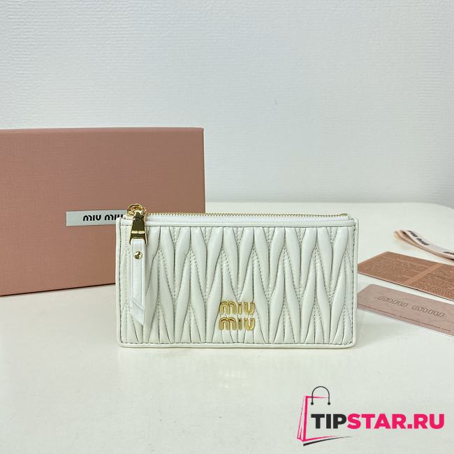 Miumiu Pocket wallet Matelasse In White - 1