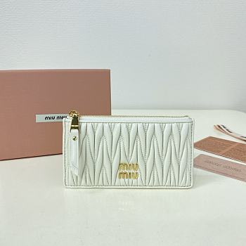 Miumiu Pocket wallet Matelasse In White
