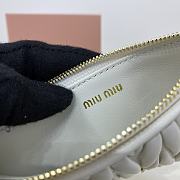 Miumiu Pocket wallet Matelasse In White - 2