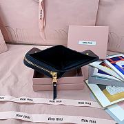 Miumiu Quilted effect leather wallet in black - 5