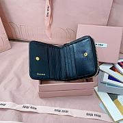 Miumiu Quilted effect leather wallet in black - 3