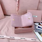 Miumiu Quilted effect leather wallet in pink - 4