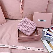 Miumiu Quilted effect leather wallet in pink - 2
