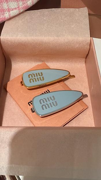 Miumiu Hair clips 02