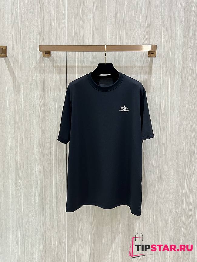 Prada Logo Printed T-Shirt In Black - 1