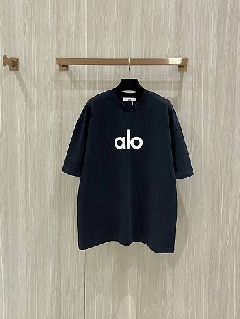 Alo T-Shirt 06