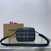 Burberry Gray Leather Paddy Crossbody Bag - 3