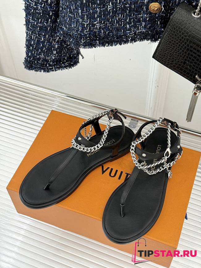 Louis Vuitton Sandals With Chain In Black - 1