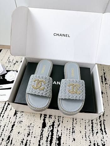 Chanel Vintage Slipper 06