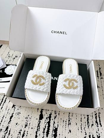 Chanel Vintage Slipper 05