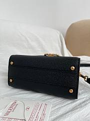 Valentino Garavani Vsling Mini Handbag In Laminated Grainy Black - 4