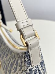 Dior 30 Montaigne Cigale Mini Bag Blue Dior Oblique Jacquard - 3