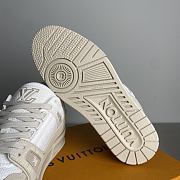 Louis Vuitton Trainer Sneaker 01 - 3